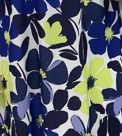 Straight Hemline Dress with Sweetheart neckline 3/4 Sleeves - D2080