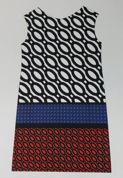 Turn around Crewneck Sleeveless Dress D070